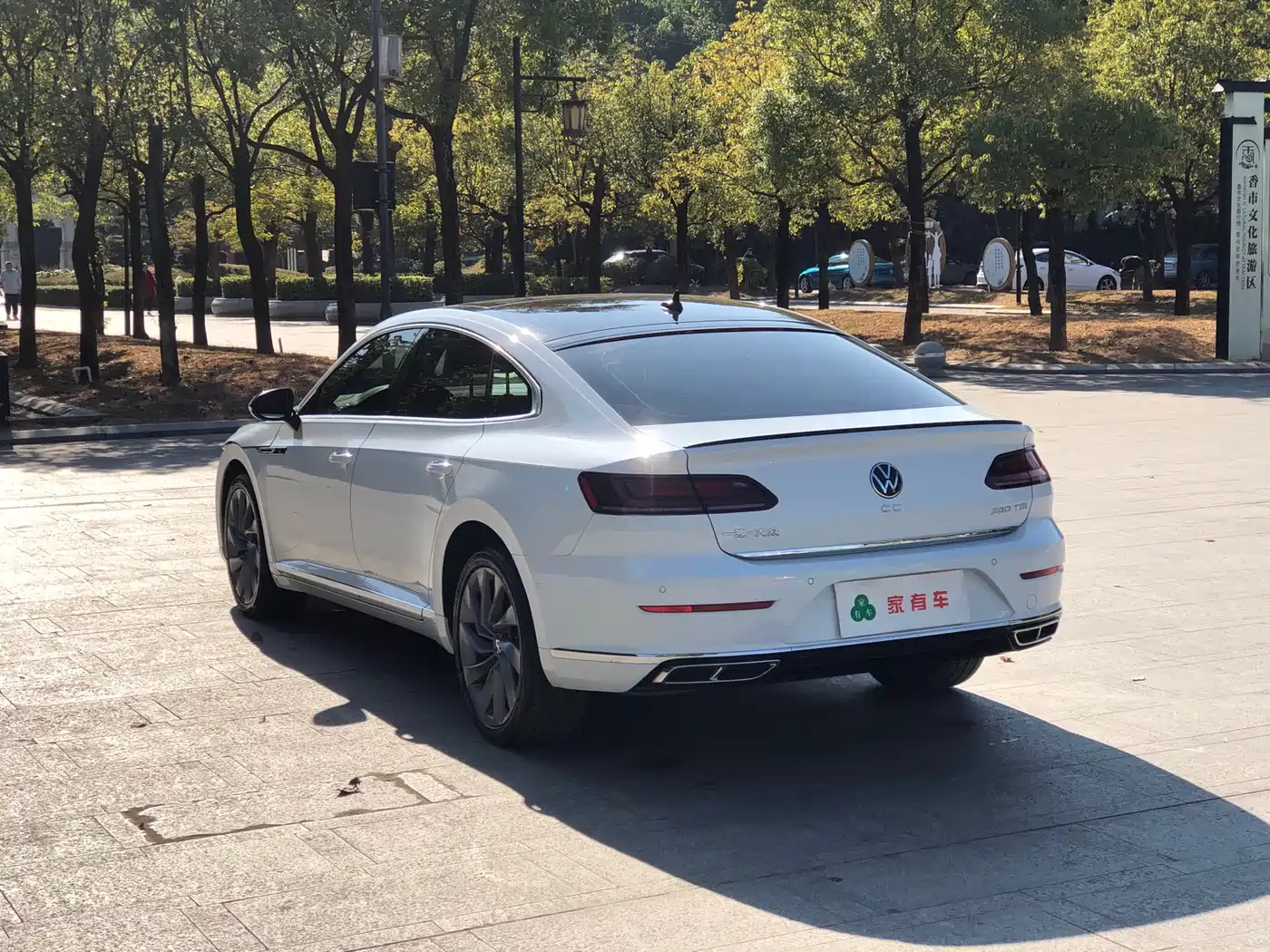 Volkswagen FAW-Volkswagen CC 2023 380TSI Eye-catching Edition фото 4