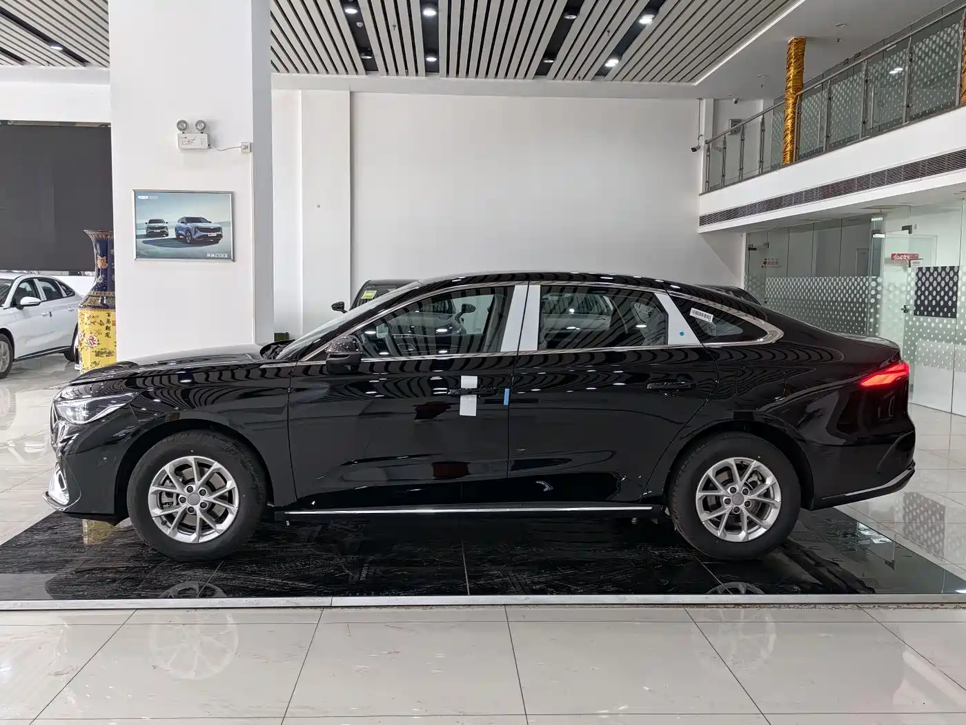 Geely Galaxy Galaxy Stellar 6 2025 125km Long Voyage Edition фото 3