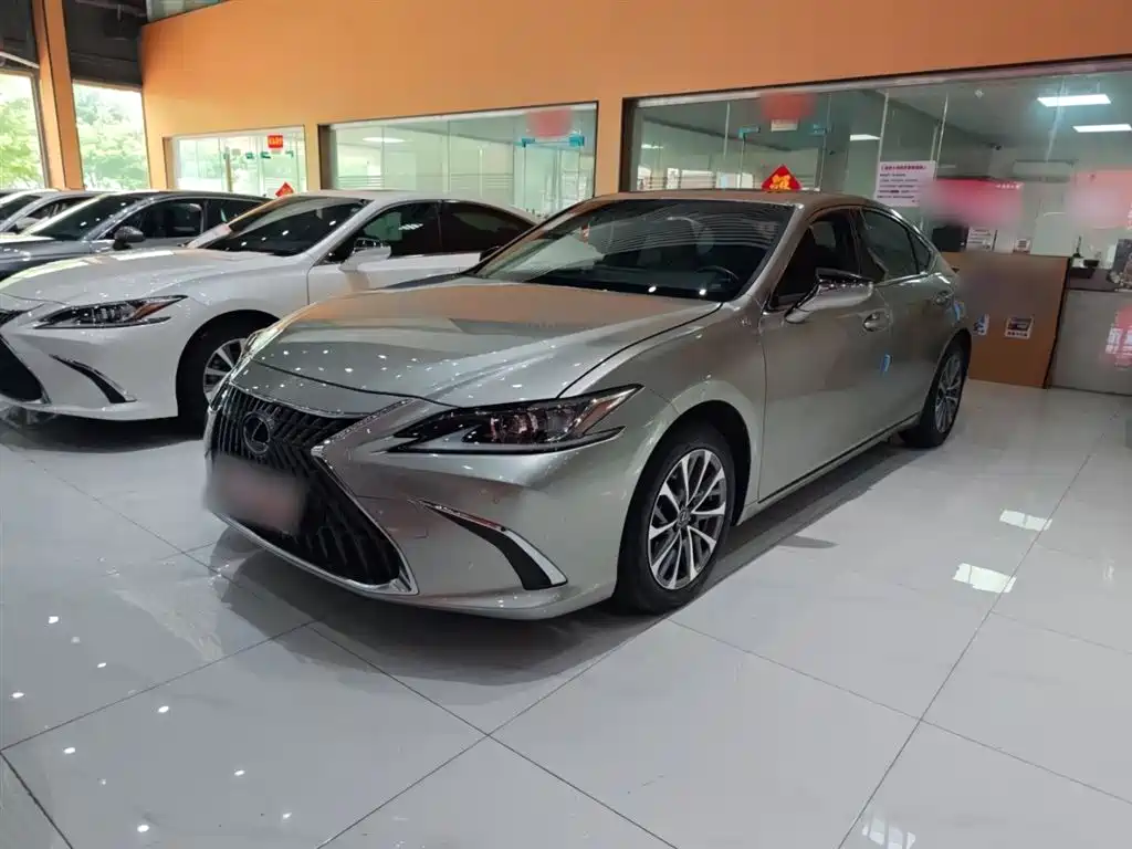 Lexus ES 2022 200 Excellence Edition