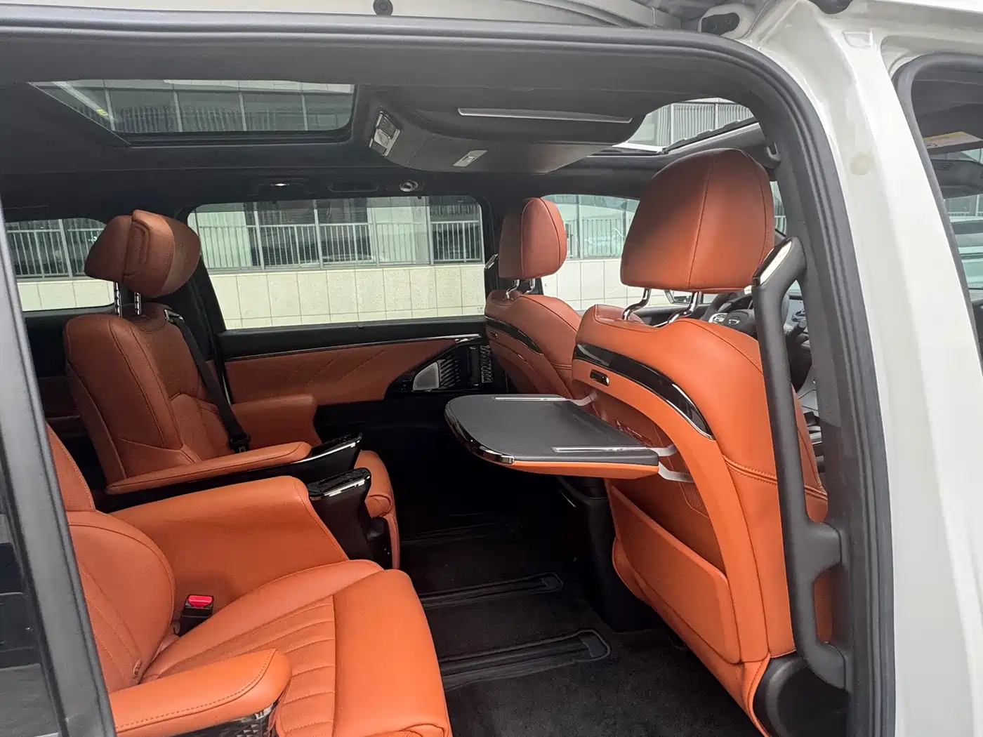 Photo 18 - GAC Trumpchi Trumpchi E9