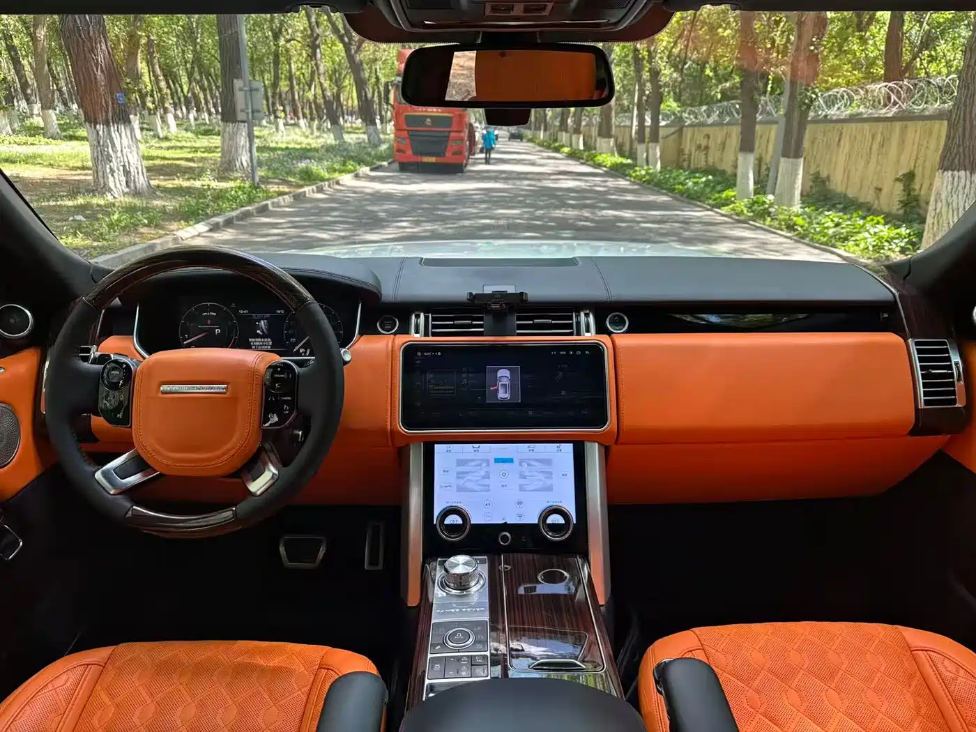 Land Rover Range Rover 2013 5.0 SC V8 Vogue SE фото 11