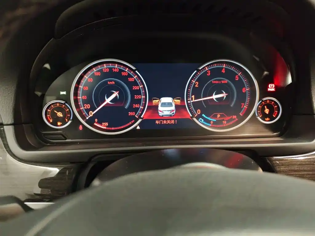 BMW 5 Series 2017 525Li Luxury Design Package фото 12