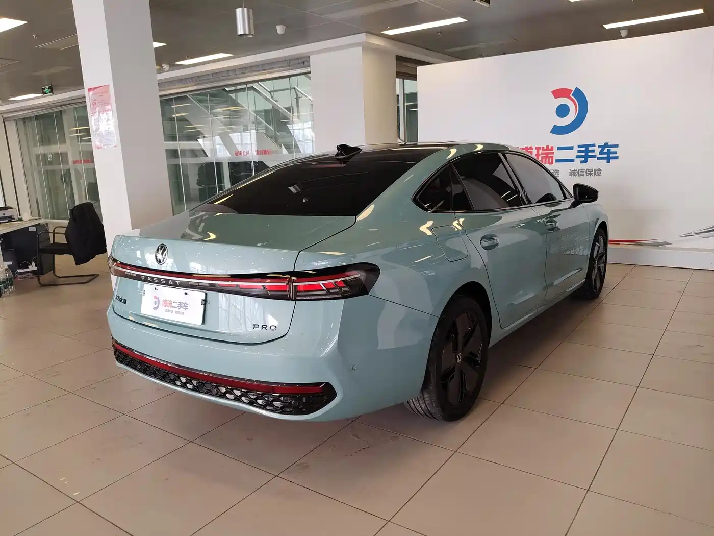 Volkswagen Passat 2025 Model Pro 380TSI Starlight Dragon Premium Edition фото 28