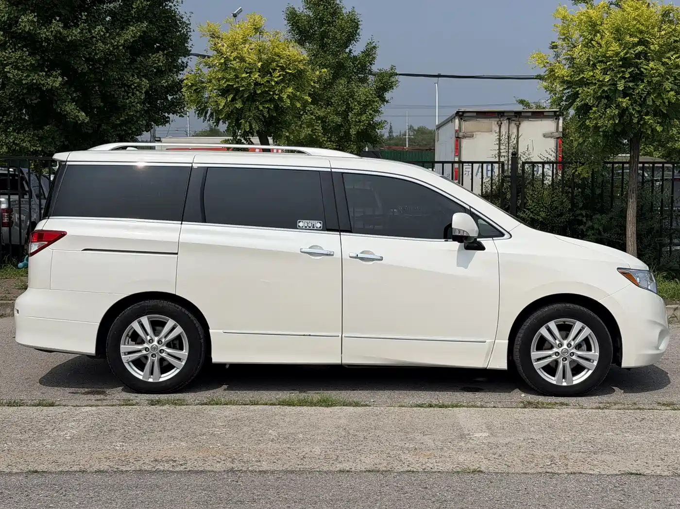 Nissan Quest 2017 2015 3.5L SL