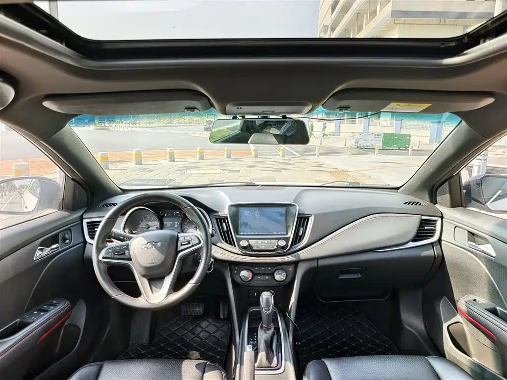 Chevrolet Monza 2020 Mild Hybrid RS 330T Automatic Smooth Edition фото 13