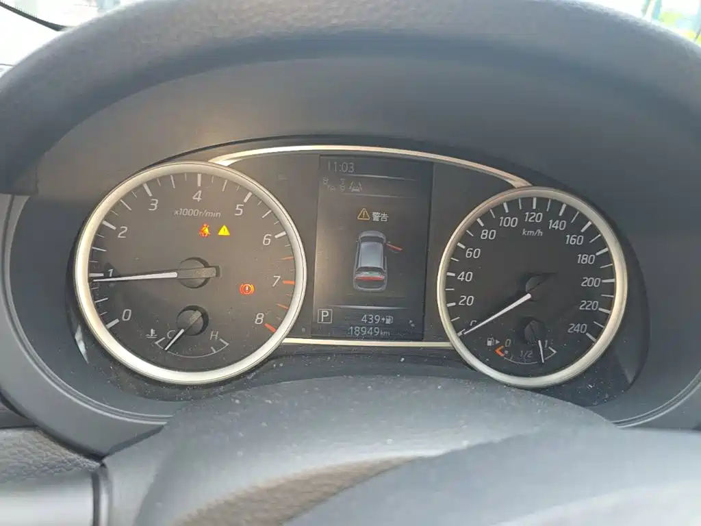 Nissan Tiida, миниатюра 12