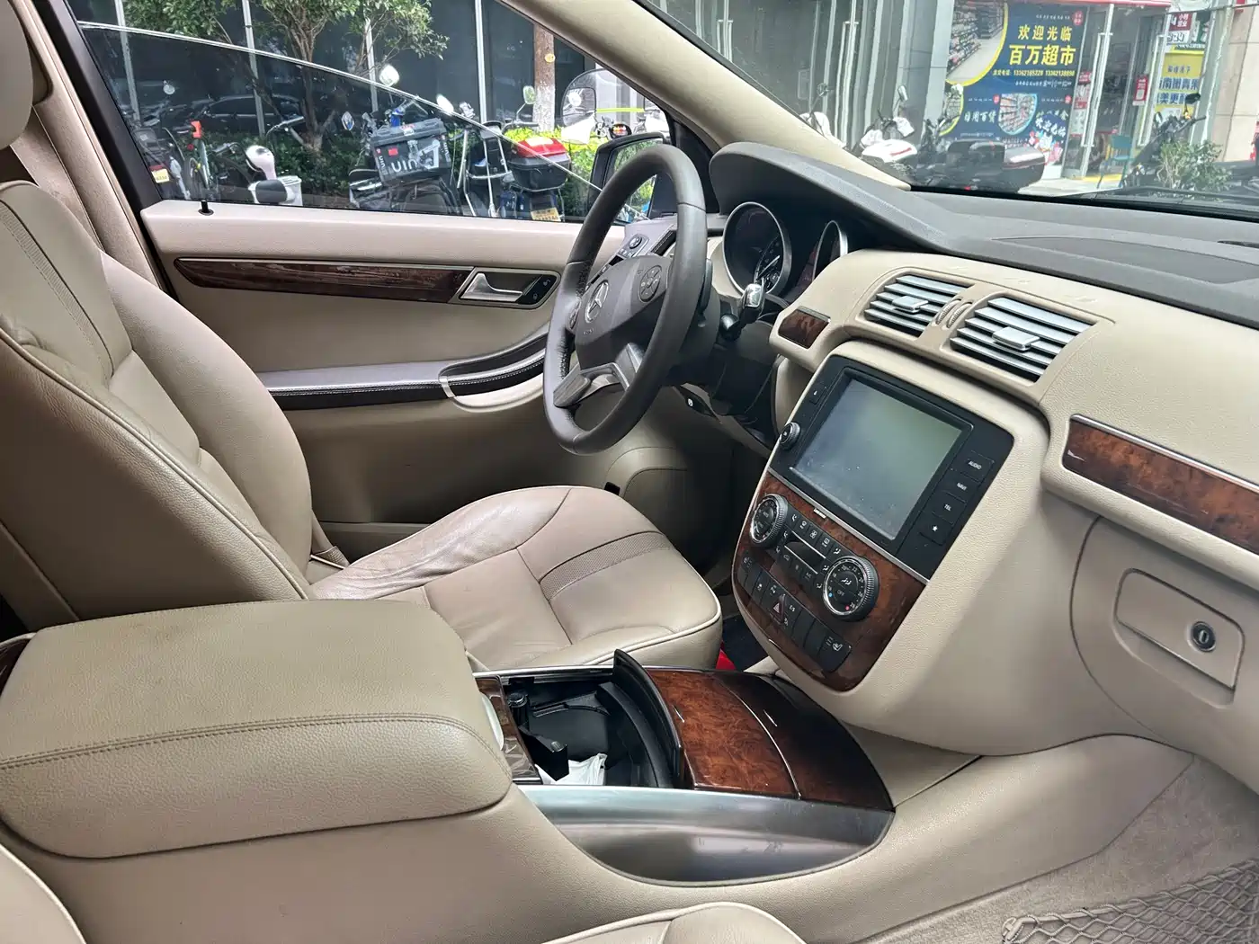 Mercedes-Benz R-Class 2011 R 350 L 4MATIC фото 12
