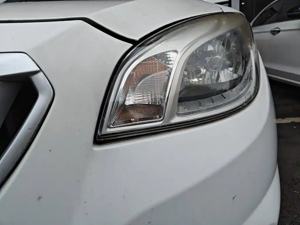 Zhonghua H330 2015 2013 1.5L Automatic Luxury