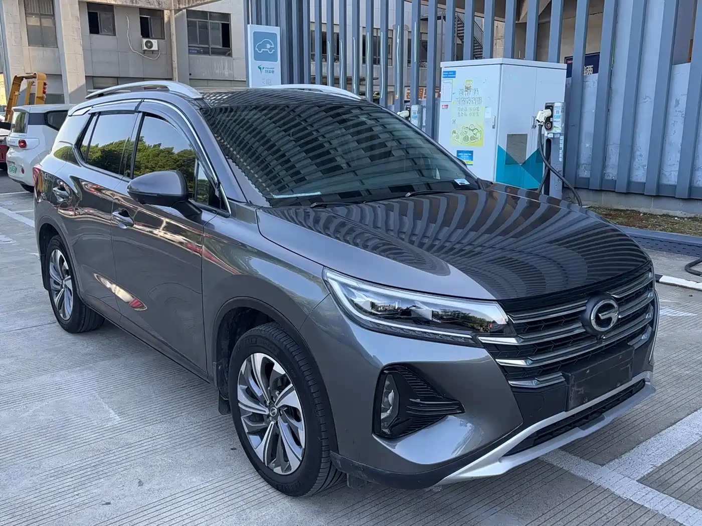 GAC Trumpchi Trumpchi GS4 2020 270T Automatic Smart Connect Tech Version фото 3