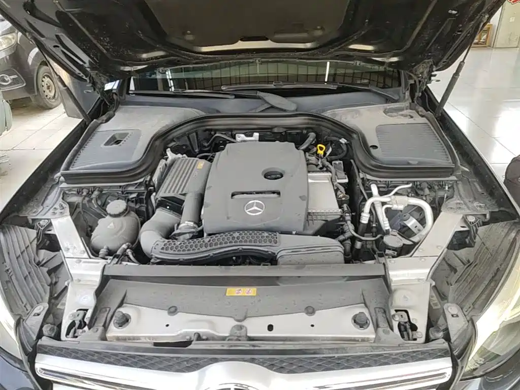 Mercedes-Benz GLC 2018 Facelift GLC 200 4MATIC фото 20