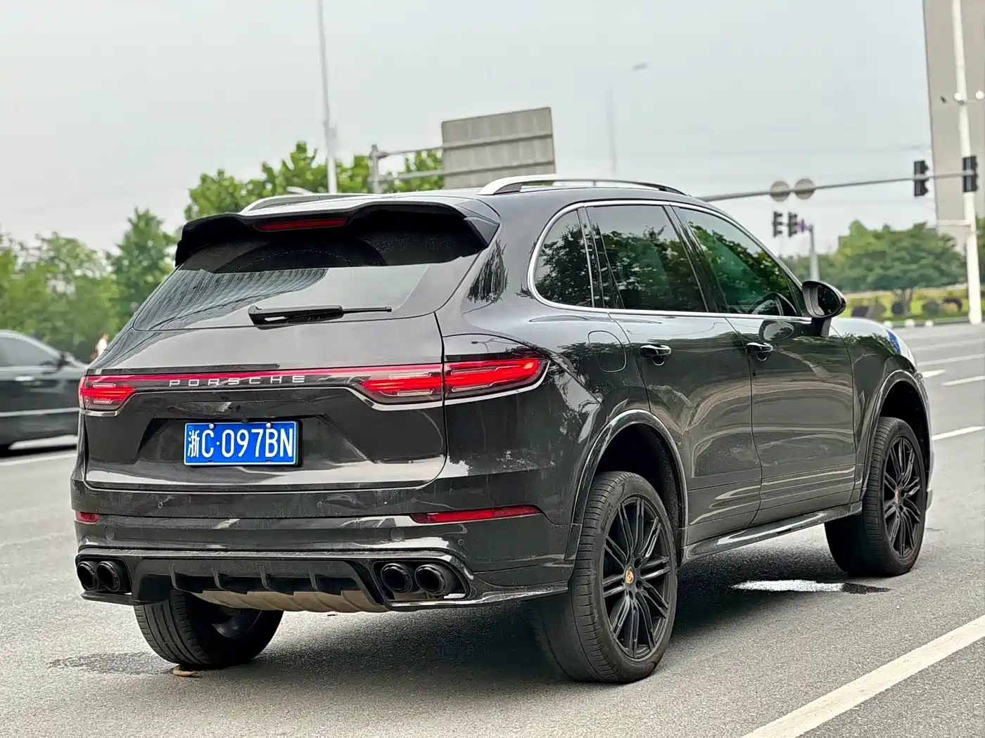 Porsche Cayenne 2011 Cayenne 3.0T фото 6