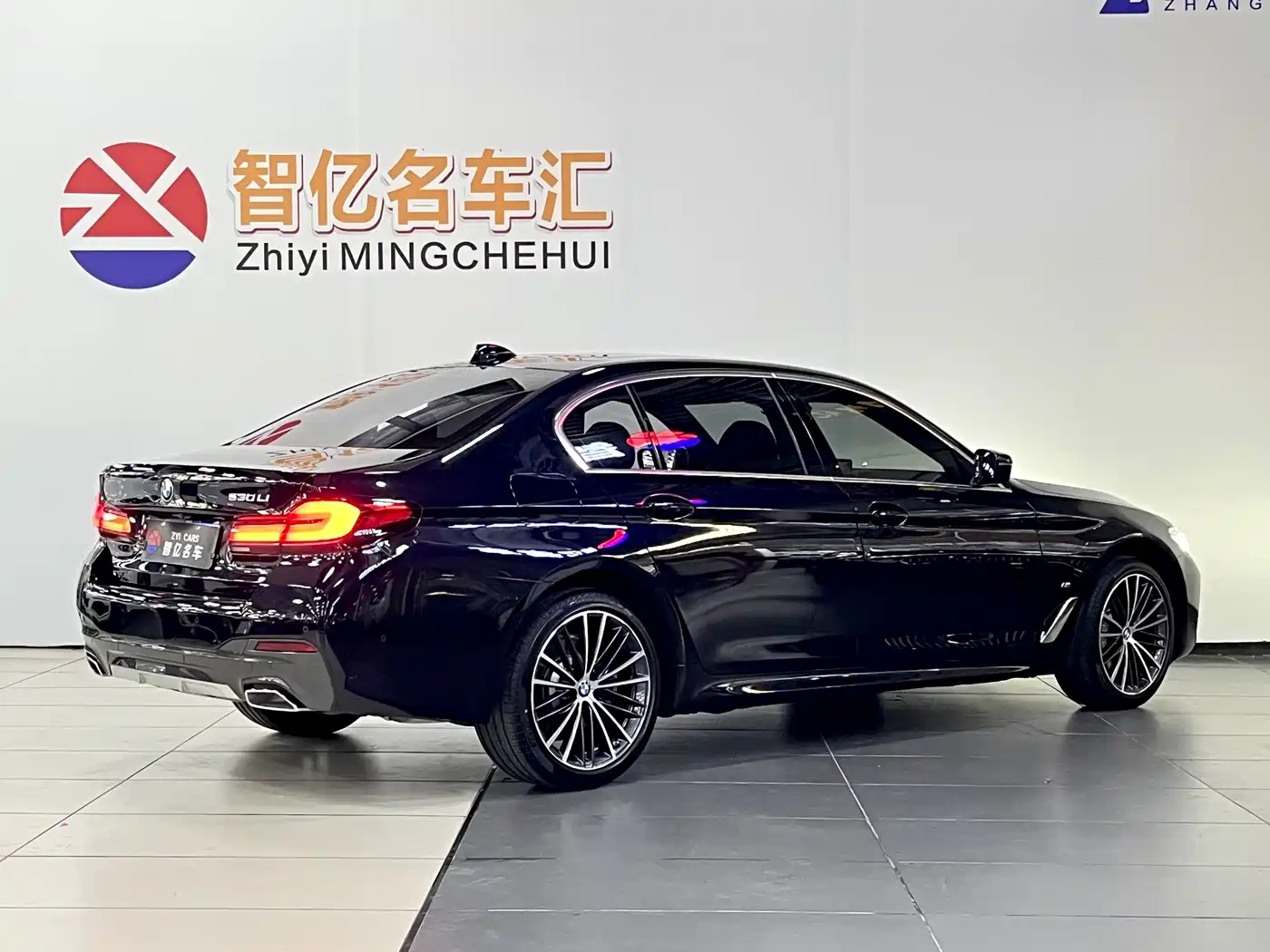 BMW 5 Series 2023 530Li xDrive M Sport Package фото 4