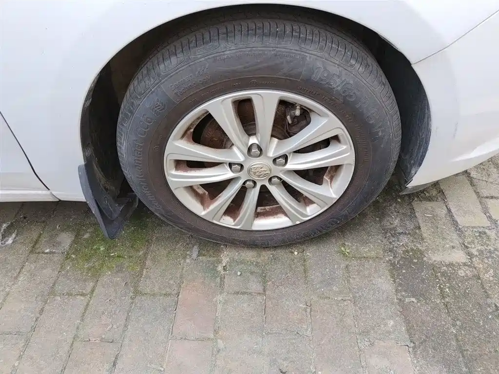 Buick Excelle 2015 15N Automatic Progressive фото 8