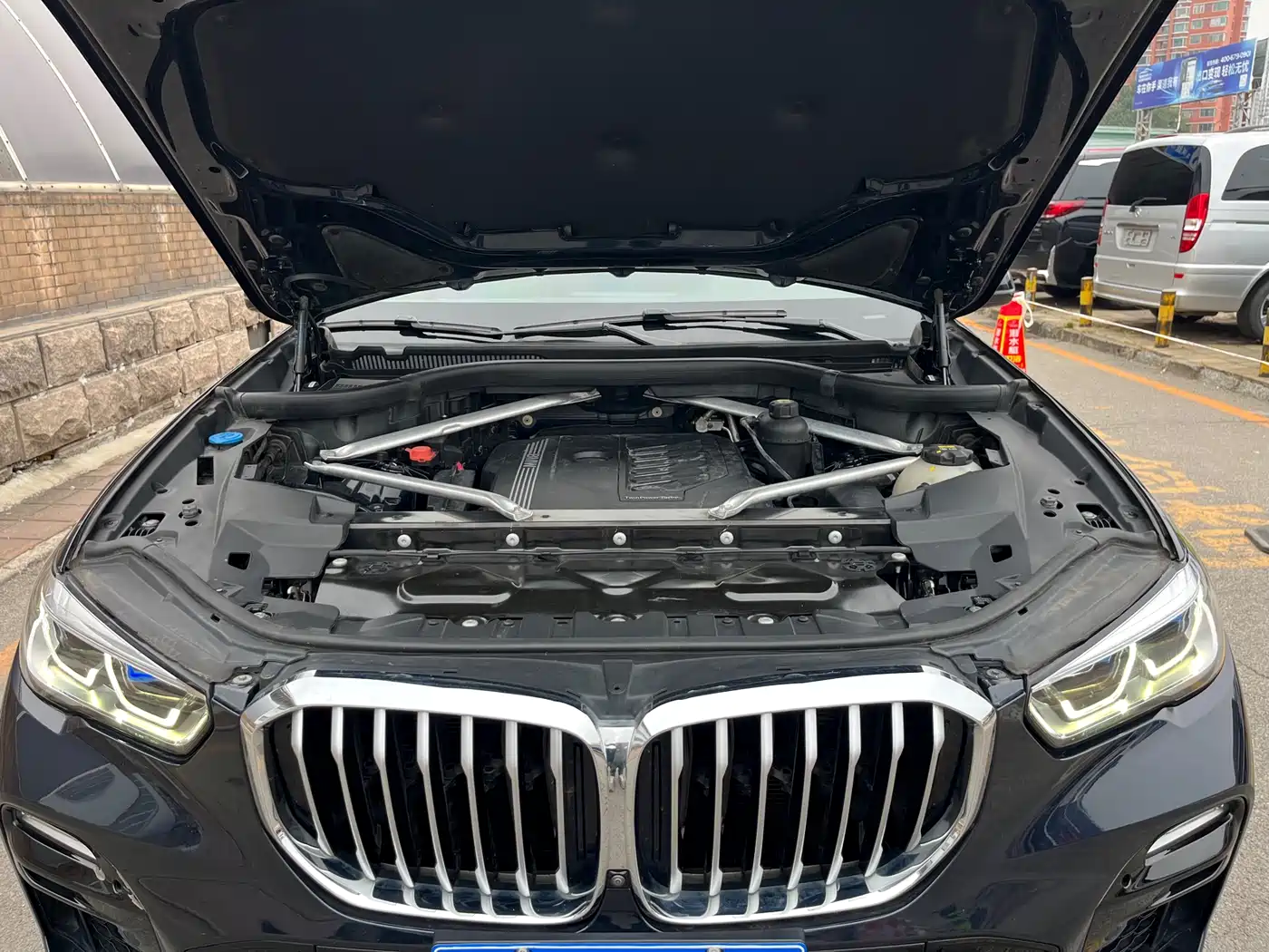 BMW X5 (Import) 2020 xDrive40i M Sport Package фото 22
