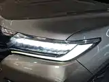 Фото 24 - Honda UR-V