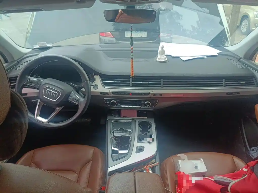Photo 10 - Audi Q7
