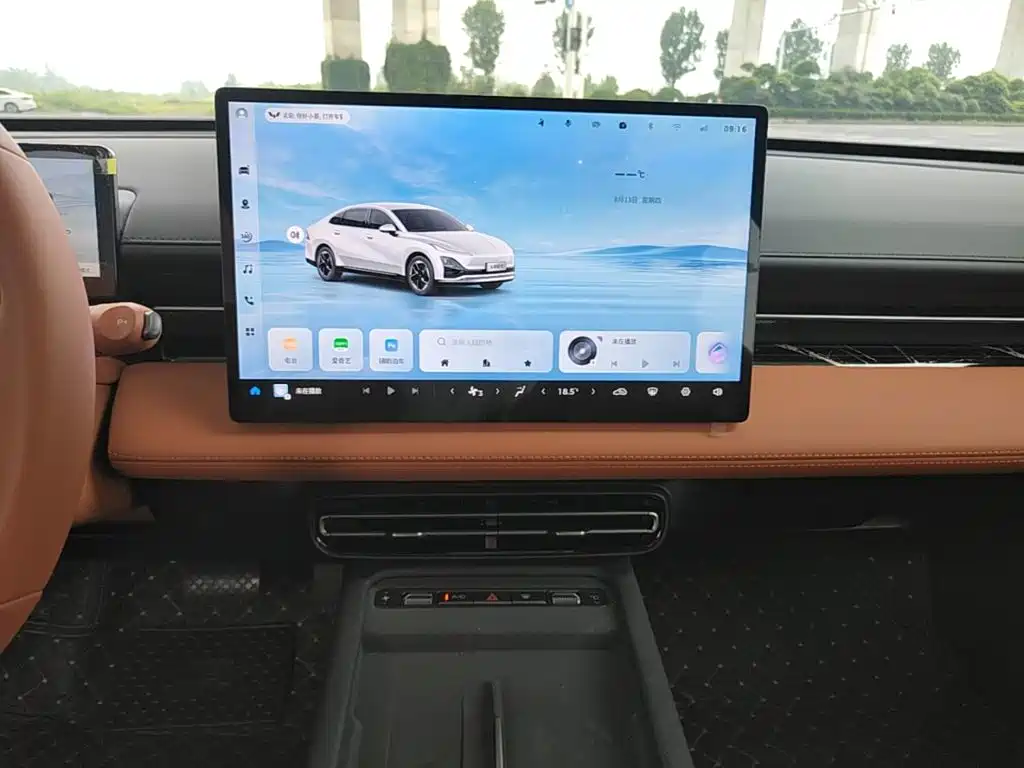 Wuling Motors Wuling Xingguang 2025 2025 Model 610km Smart Flagship