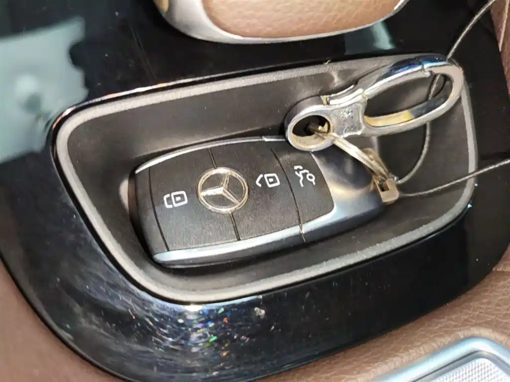 Mercedes-Benz GLE 2023 GLE 350 4MATIC Fashion фото 9