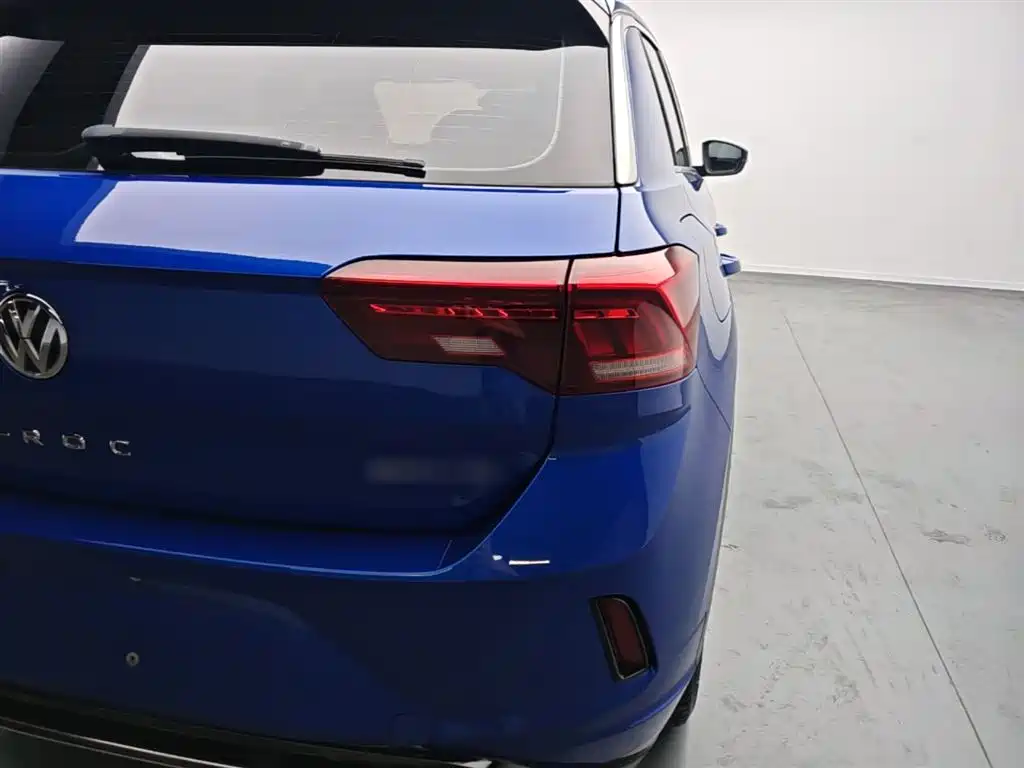 Volkswagen T-ROC 2019 280TSI DSG FWD R-Line Pro фото 8