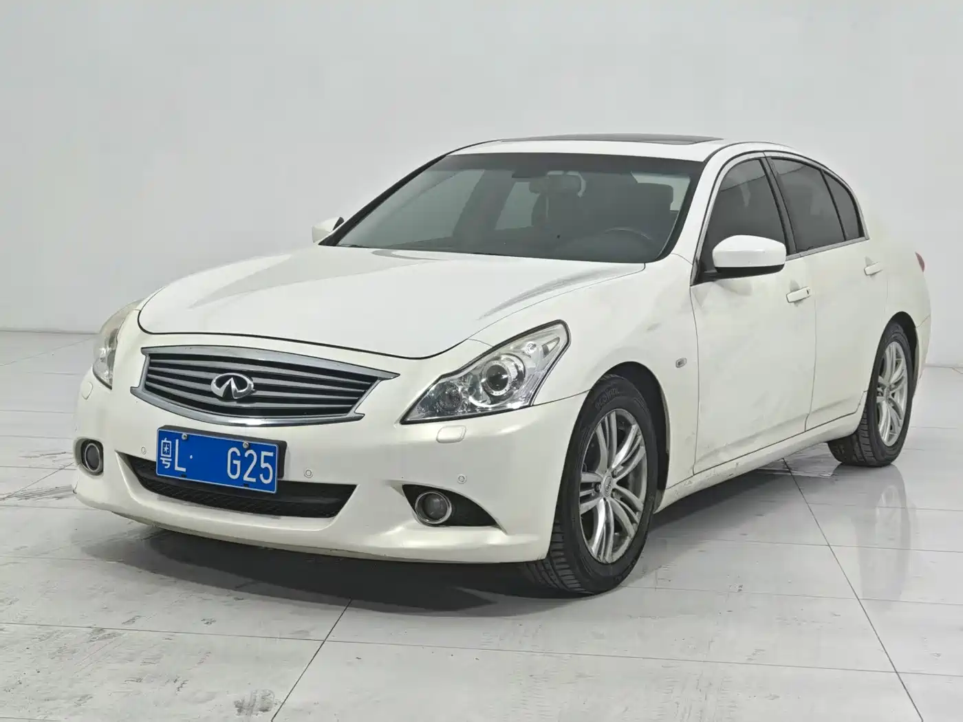 Infiniti G Series 2010 2010 Model G25 Sedan Luxury Sport Edition