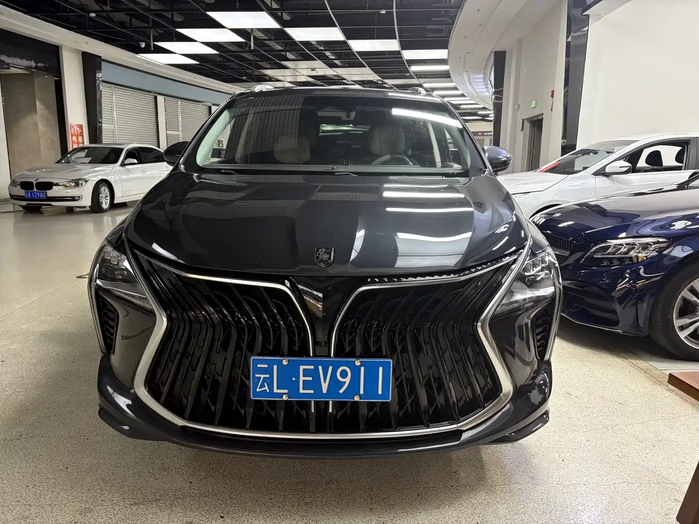 Dongfeng Fengxing Fengxing Yacht 2023 2022 1.5T DCT Chase the Wind Edition