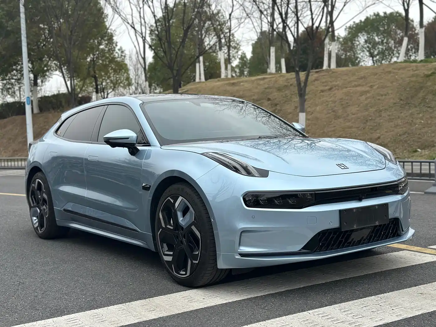 ZEEKR EXTREME KRYPTON 001