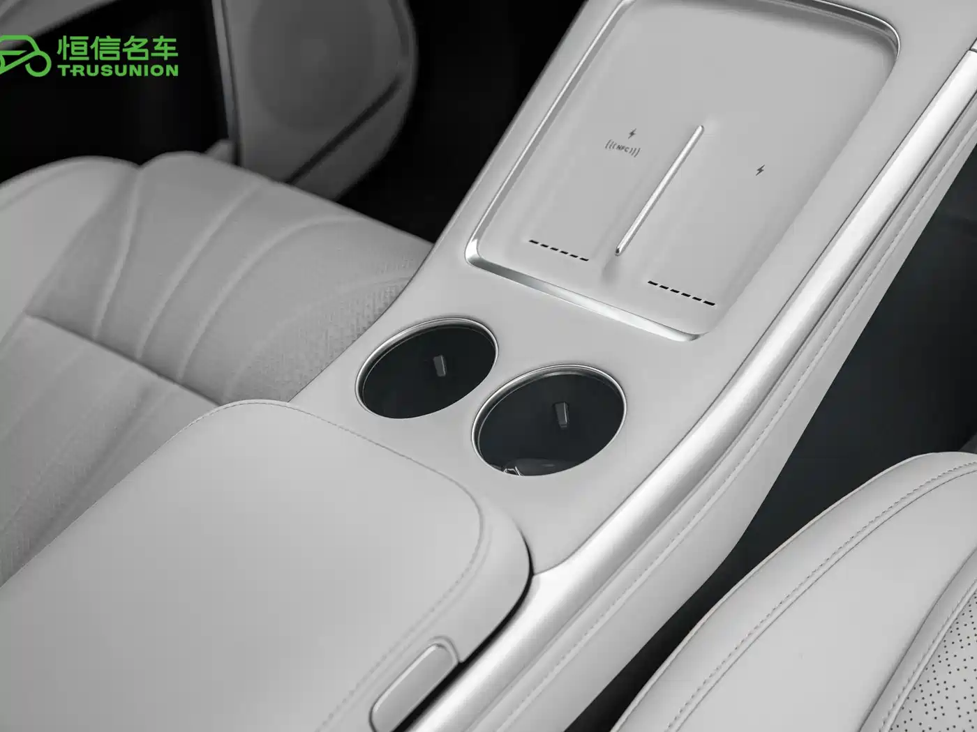 XPeng G9 2025 680 Ultra Long Range AWD Max фото 18