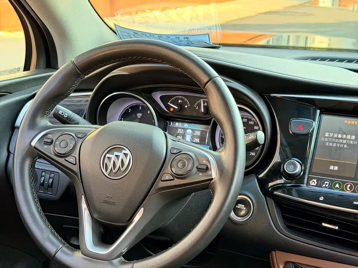 Фото 19 - Buick Envision Plus