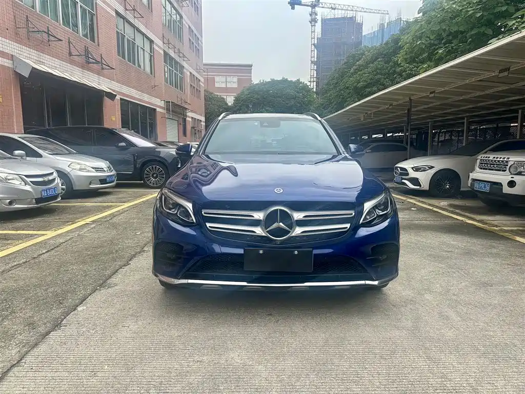 Mercedes-Benz GLC 2019 Facelift GLC 260 L 4MATIC Luxury фото 2