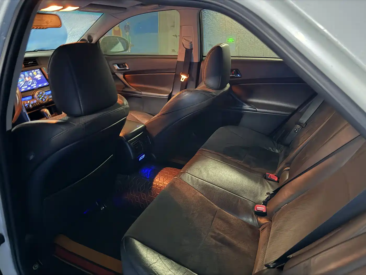 Toyota Reiz 2015 2013 2.5V Premium Edition