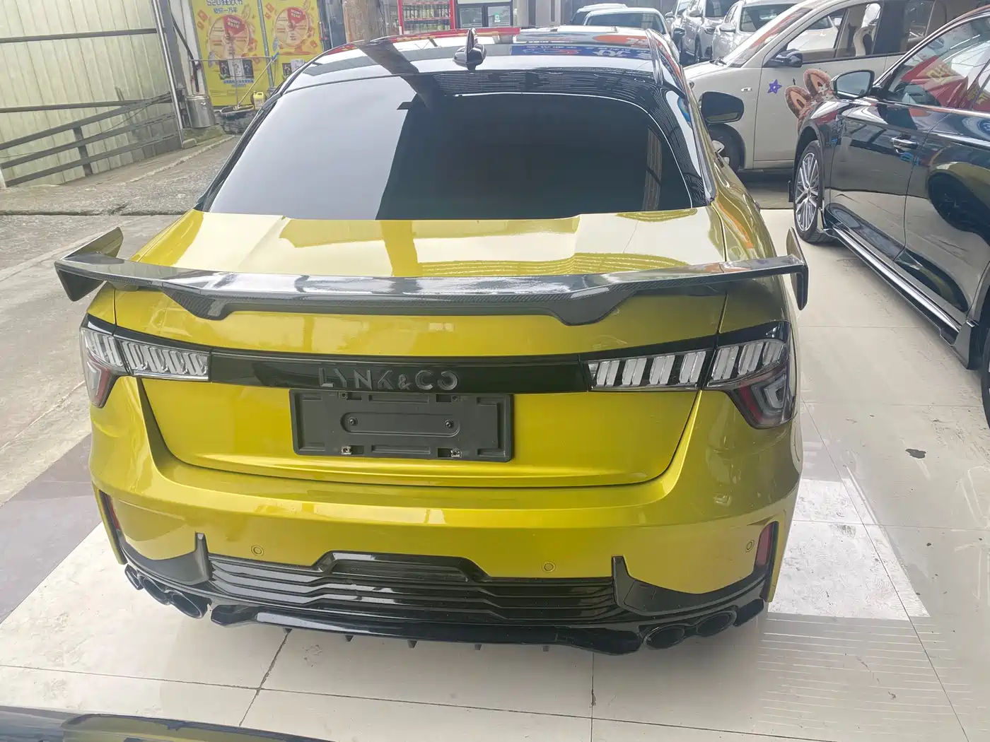 Lynk & Co 03 2020 03+ 2.0TD Auto Wind Hunter Edition фото 9