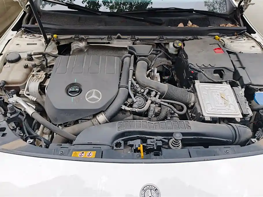 Mercedes-Benz A-Class 2021 A 200 L Sport Sedan Fashion Edition фото 10