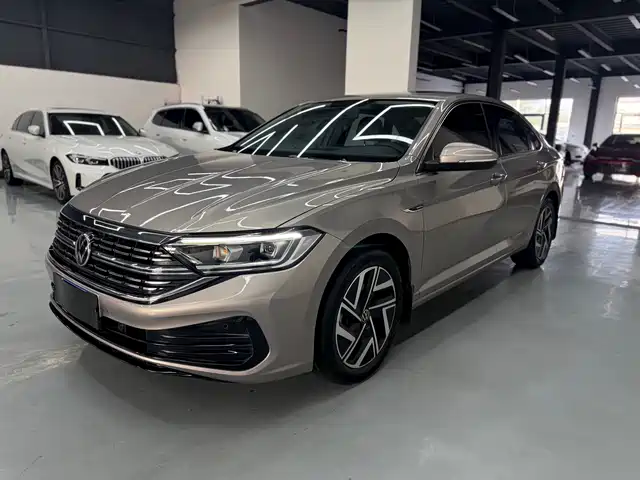 Volkswagen Sagitar 280TSI DSG, Превосходство, Lite