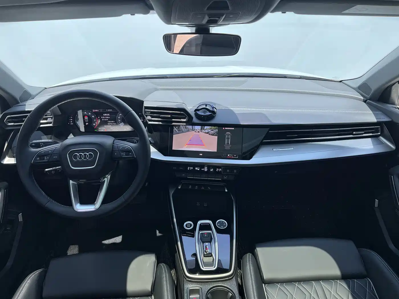 Audi A3 2025 Facelift A3L Limousine 35TFSI Flying Spur Premium фото 6