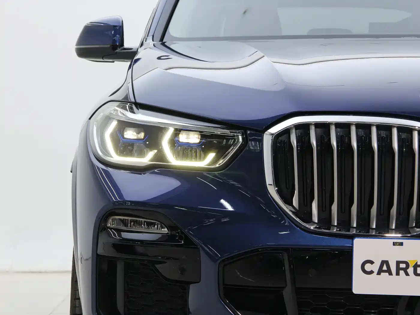 BMW X5 (Import) 2019 xDrive40i Exclusive M Sport Package фото 12