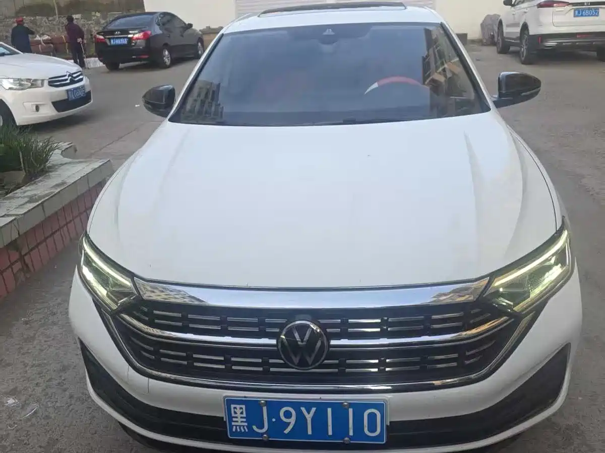 Volkswagen Sagitar 2023 280TSI DSG Surpass Plus Edition