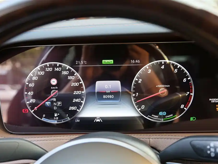 Mercedes-Benz S-Class 2020 S 350 L Premium Edition Collector's Version фото 17