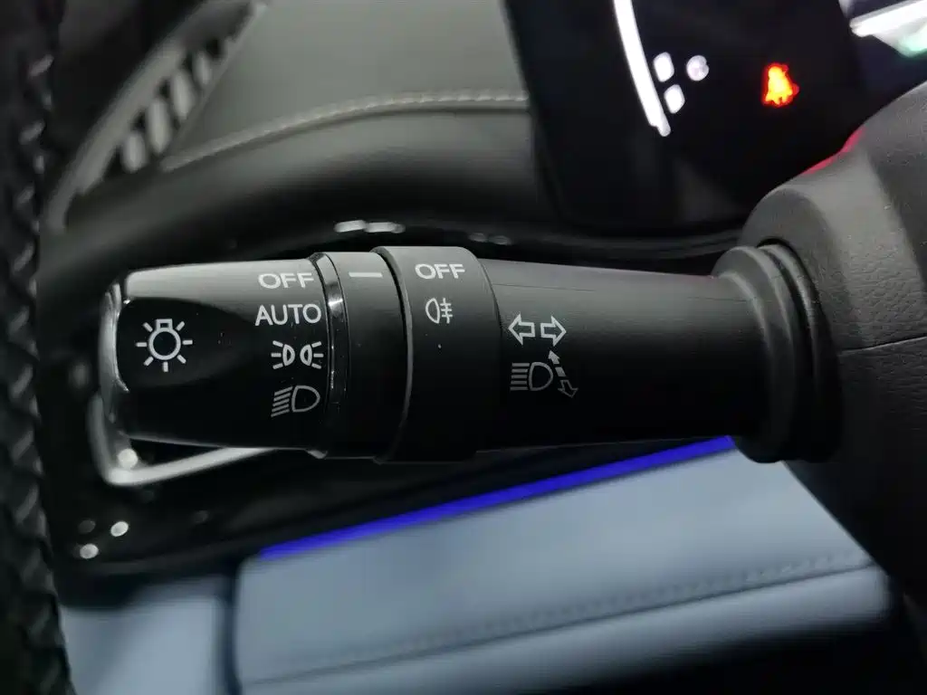 GAC Trumpchi Trumpchi Emkoo 2023 Shadow Leopard H High-Efficiency Hybrid фото 21
