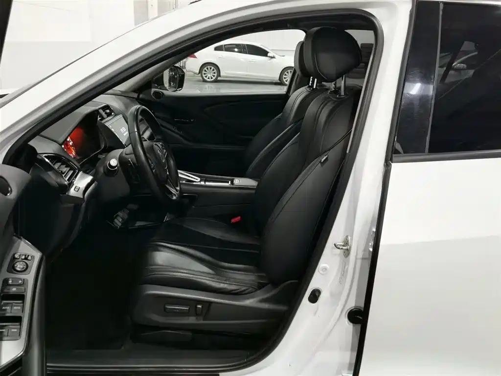 Photo 10 - Acura CDX