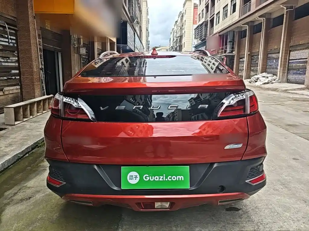 Venucia T90 2017 2017 2.0L CVT Smart Edition