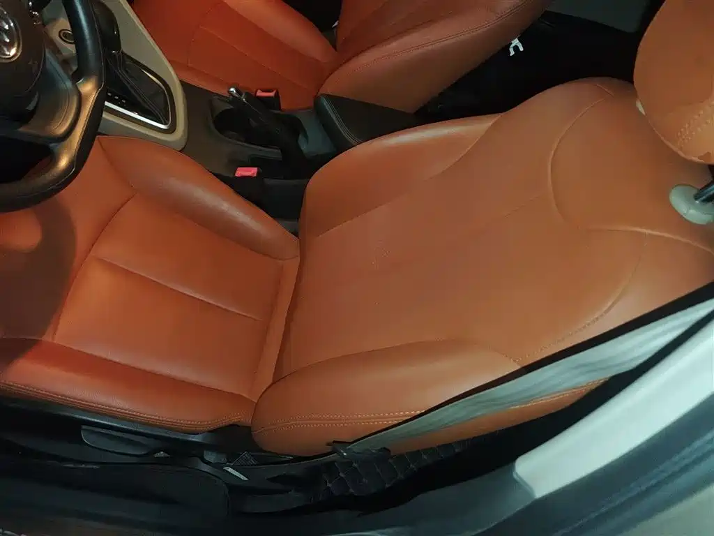 Buick Excelle 2016 15N Automatic Progressive фото 8