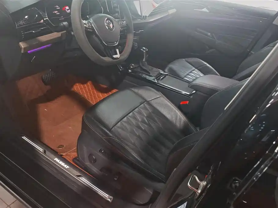 Volkswagen Passat 2019 Model 330TSI Luxury Edition China V фото 9