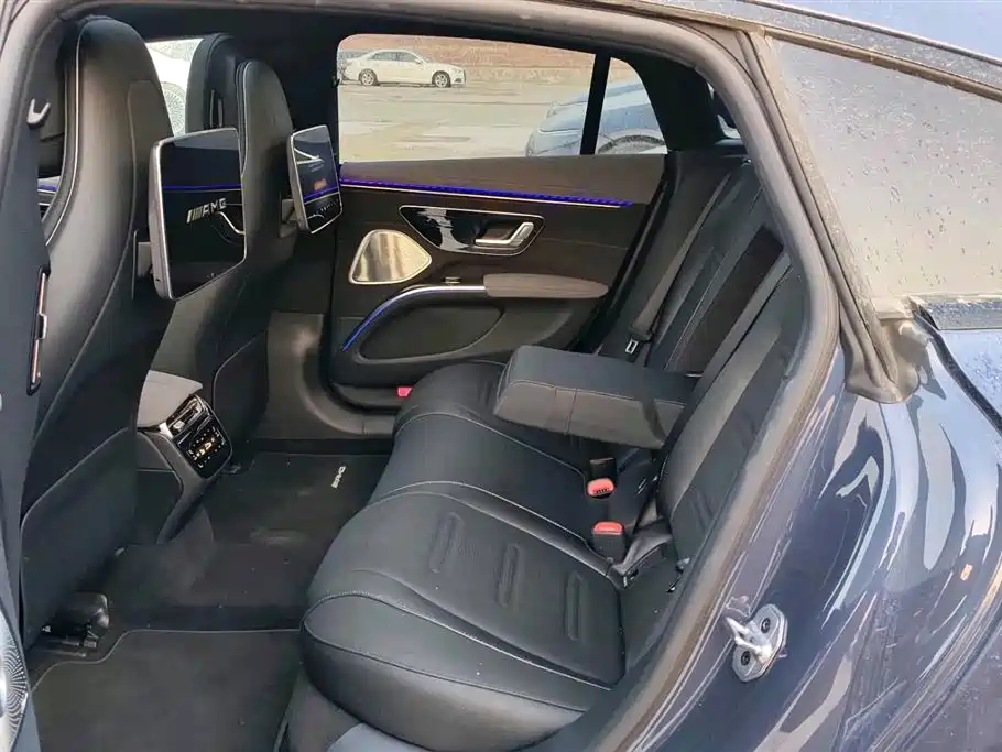 MERCEDES-BENZ EQS AMG