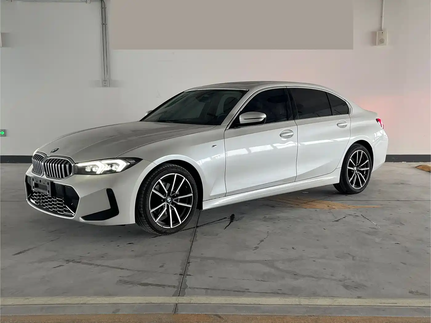 BMW 3 Series 2023 320Li M Sport Package