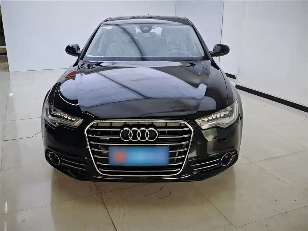 Audi A6L 2014 50 TFSI quattro Luxury фото 4