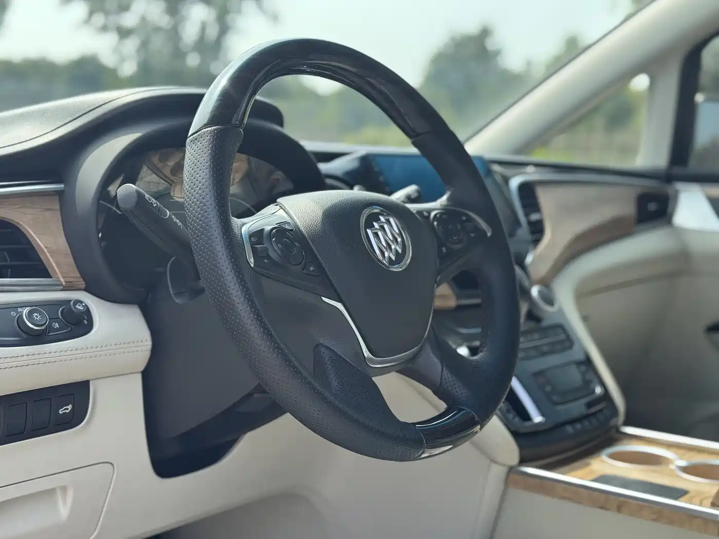 Buick GL8 2018 ES 28T Premium Type China VI фото 19