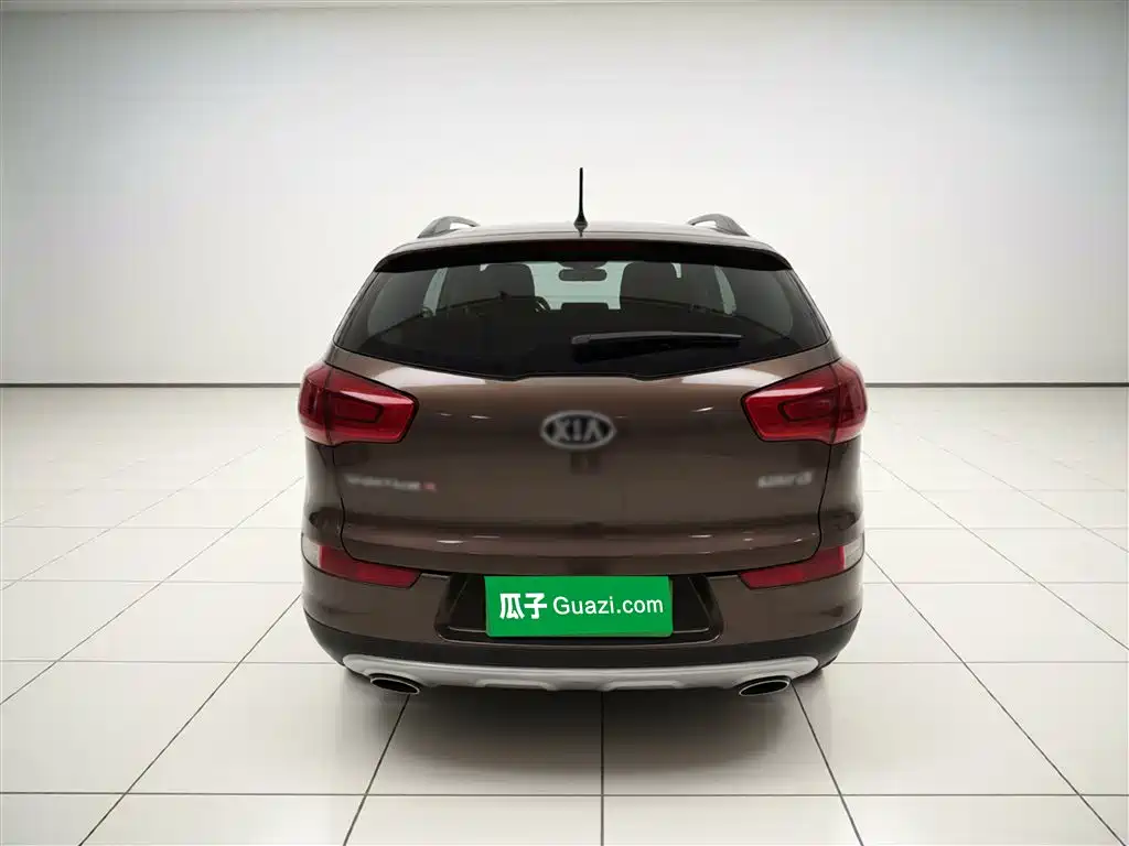 Kia Sportage 2015 2.0L Automatic 2WD DLX фото 5