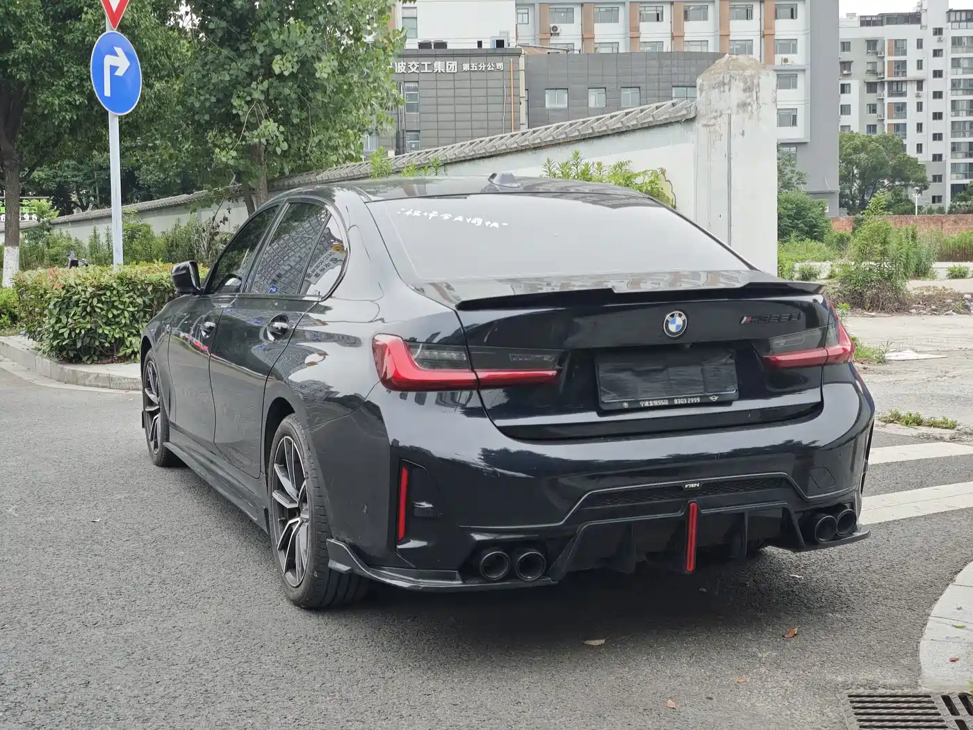 BMW 3 Series 2025 325Li M Sport Package фото 15