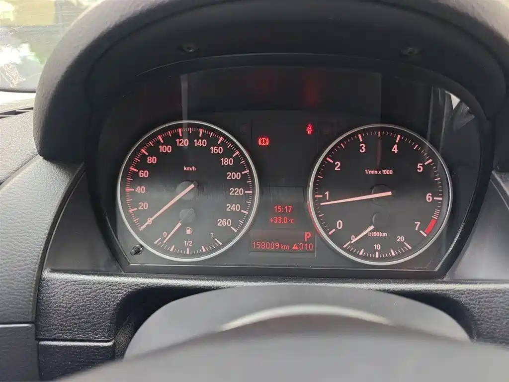 BMW X1 2015 Model sDrive18i Fashion Advanced Edition фото 12
