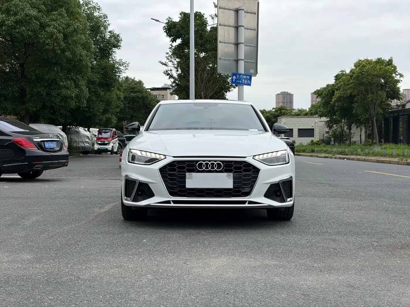 Audi A4L 2020 40 TFSI Luxury Dynamic фото 2